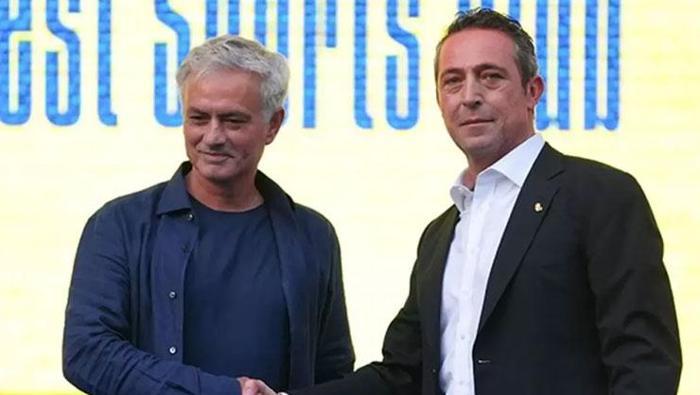 Jhon Duran transferinde yeni gelişme! Fenerbahçe'ye müjdeli haber 17 Jhon Duran transferinde yeni gelişme! Fenerbahçe'ye müjdeli haber- Futbol