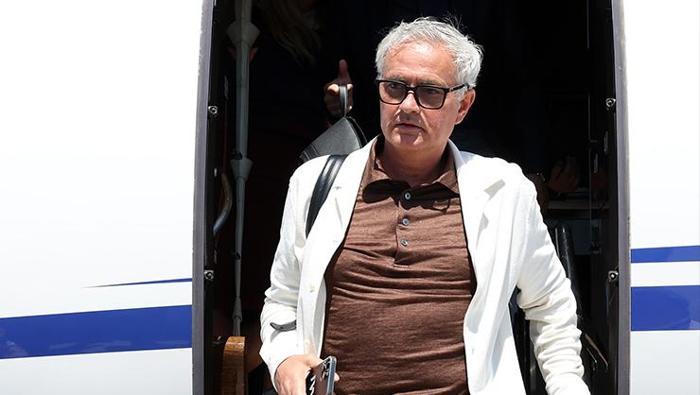 Jose Mourinho, Acun Ilıcalı'ya bu kağıdı vermiş! Fenerbahçe'deki krizin perde arkası ortaya çıktı... 20 Jose Mourinho, Acun Ilıcalı'ya bu kağıdı vermiş! Fenerbahçe'deki krizin perde arkası ortaya çıktı...- Futbol