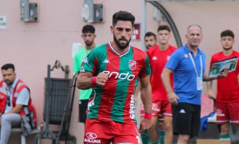Karşıyaka'da ayrılık 11 Karşıyaka'da ayrılık- Futbol