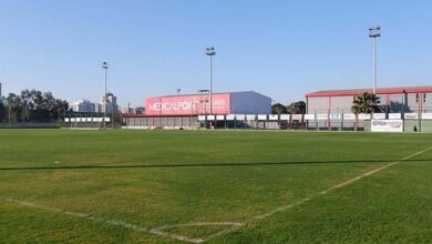 Karşıyaka'da tesisler bakımsız kaldı- Futbol