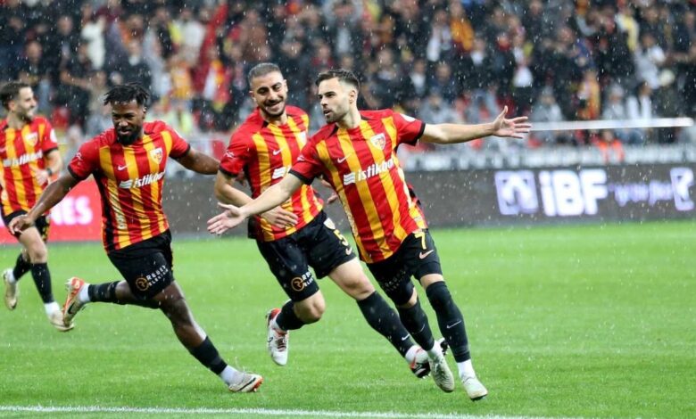 Kayseri’nin kralı- Ligler