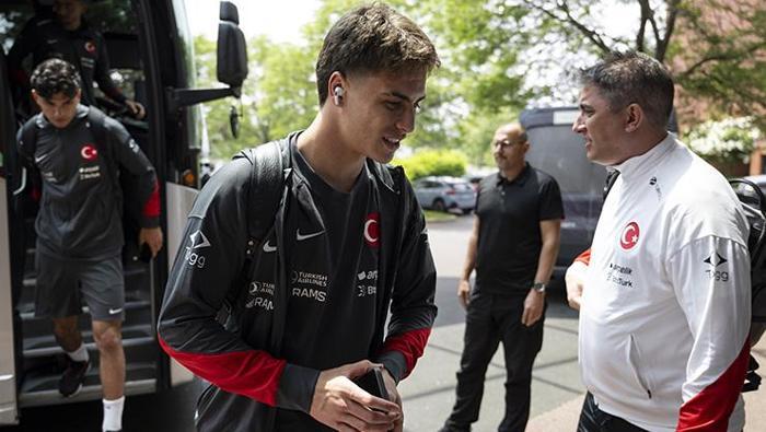 Kenan Yıldız listede Arda Güler yok! Çarpıcı karşılaştırma 'Arda Güler ana karakter gibi ama...' 26 Kenan Yıldız listede Arda Güler yok! Çarpıcı karşılaştırma 'Arda Güler ana karakter gibi ama...'- Futbol