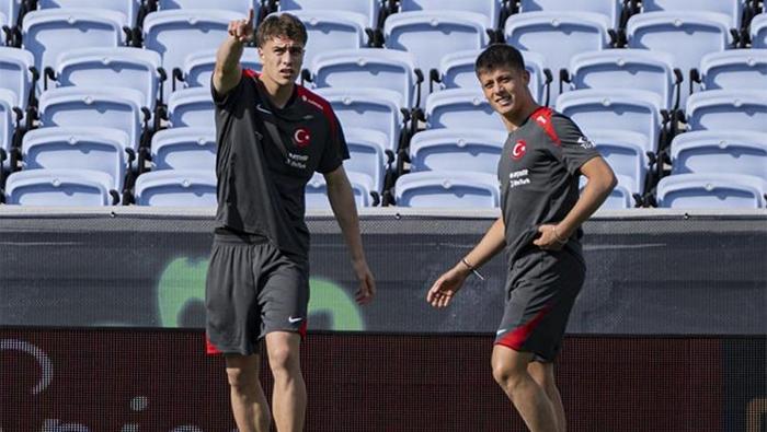 Kenan Yıldız listede Arda Güler yok! Çarpıcı karşılaştırma 'Arda Güler ana karakter gibi ama...' 25 Kenan Yıldız listede Arda Güler yok! Çarpıcı karşılaştırma 'Arda Güler ana karakter gibi ama...'- Futbol