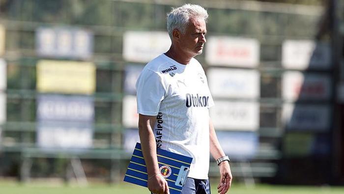 Kerem Aktürkoğlu, Fenerbahçe'ye rakip oluyor! Resmen açıklandı... 20 Kerem Aktürkoğlu, Fenerbahçe'ye rakip oluyor! Resmen açıklandı...- Futbol