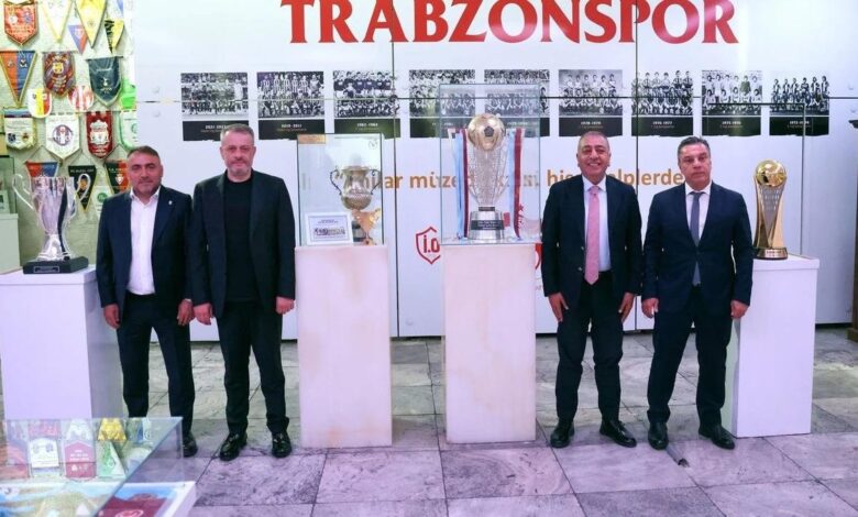 Kupalar müzeye geldi 11 Kupalar müzeye geldi- Futbol