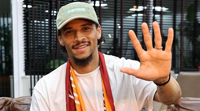 Leroy Sane, Türkiye'den ayrılmadan önce mesajını verdi: Galatasaray mutluluktur 24 Leroy Sane, Türkiye'den ayrılmadan önce mesajını verdi: Galatasaray mutluluktur- Futbol