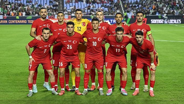 Meksika-Türkiye maçında Arda Güler'i çıldırtan olay! Çok öfkelendi, Merih Demiral detayı... 21 Meksika-Türkiye maçında Arda Güler'i çıldırtan olay! Çok öfkelendi, Merih Demiral detayı...- Futbol