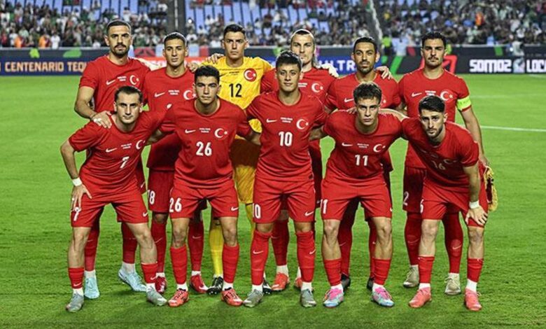 Meksika - Türkiye maçının ardından genç futbolcudan itiraf: 'Bana kulüpte nasıl oynuyorsan öyle oyna dediler' 13 Meksika - Türkiye maçının ardından genç futbolcudan itiraf: 'Bana kulüpte nasıl oynuyorsan öyle oyna dediler'- Futbol