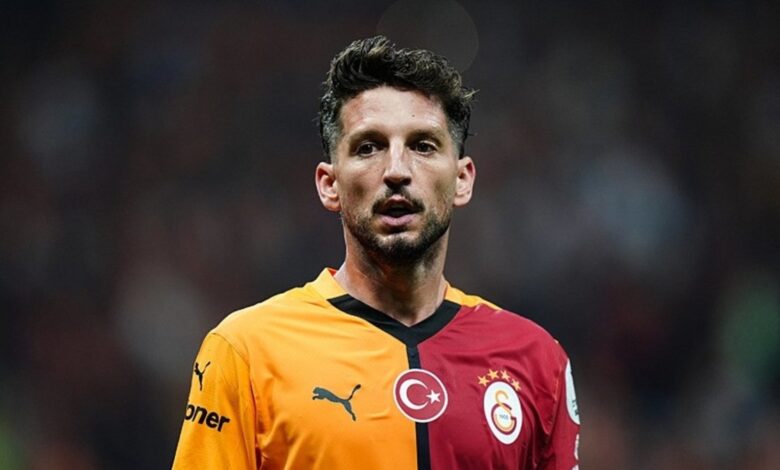 Mertens’ten zafer paylaşımı 11 Mertens’ten zafer paylaşımı- Futbol
