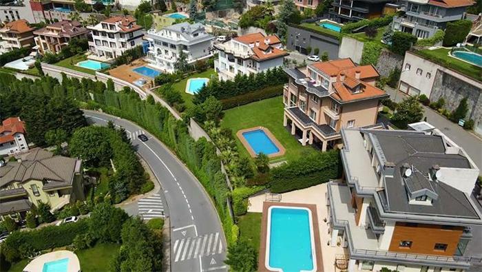 Nuri Şahin Türkiye'ye geri döndü! Yeni hayatının kapısını 5 milyon 750 bin dolarlık imzayla açtı 18 Nuri Şahin Türkiye'ye geri döndü! Yeni hayatının kapısını 5 milyon 750 bin dolarlık imzayla açtı- Diğer Haberler