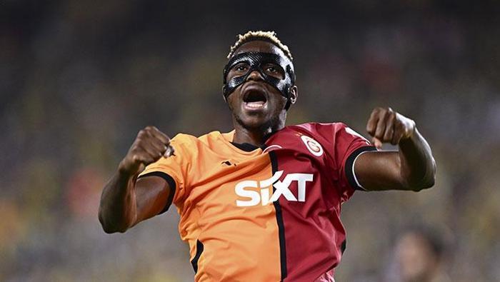Okan Buruk'tan Victor Osimhen'e telefon: 'En doğru seçenek Galatasaray' 21 Okan Buruk'tan Victor Osimhen'e telefon: 'En doğru seçenek Galatasaray'- Futbol