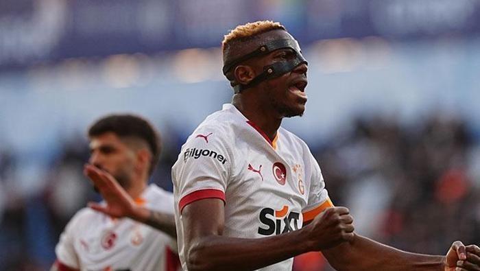 Osimhen için olay sözler 'O bir süperstar değil!' Galatasaray ve transfer hakkında sert eleştiri 25 Osimhen için olay sözler 'O bir süperstar değil!' Galatasaray ve transfer hakkında sert eleştiri- Futbol