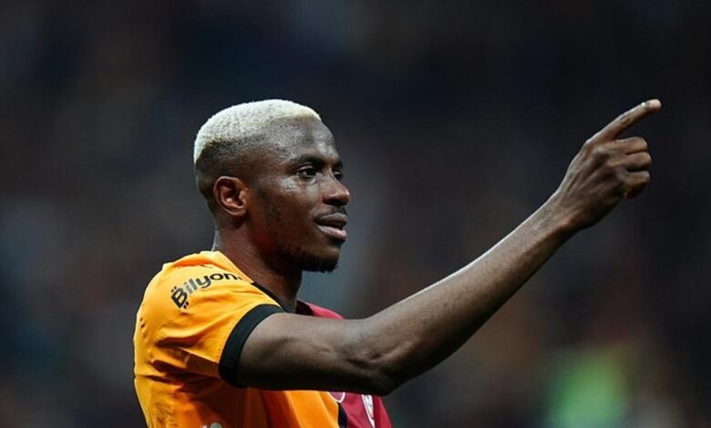 Osimhen'de geri sayım 11 Osimhen'de geri sayım- Fenerbahçe