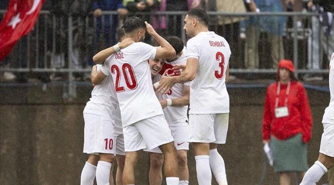 (ÖZET) A Milli Takım'dan ABD'de tatsız prova | Meksika - Türkiye maç sonucu: 1-0 36 (ÖZET) A Milli Takım'dan ABD'de tatsız prova | Meksika - Türkiye maç sonucu: 1-0- Futbol