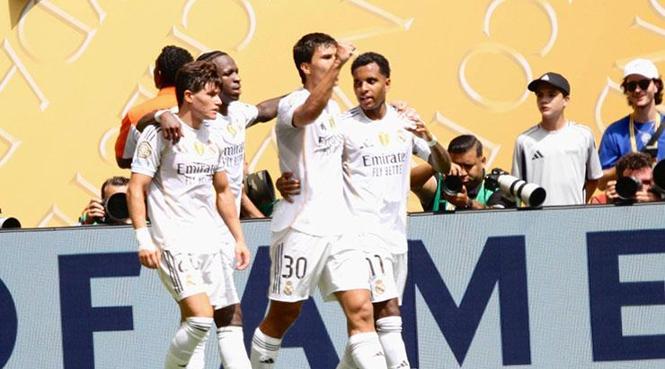 (ÖZET) Arda Güler'in çabası yetmedi! Dev maçta kazanan çıkmadı | Real Madrid - Al-Hilal maç sonucu: 1-1 21 (ÖZET) Arda Güler'in çabası yetmedi! Dev maçta kazanan çıkmadı | Real Madrid - Al-Hilal maç sonucu: 1-1- Futbol