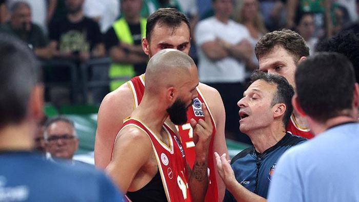 Panathinaikos - Olympiakos maçı yine karıştı! Ergin Ataman'dan maç sonu olay ifadeler 23 Panathinaikos - Olympiakos maçı yine karıştı! Ergin Ataman'dan maç sonu olay ifadeler- Ligler