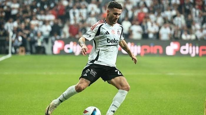 Rafa Silva'nın yeni saç stili şaşırttı! Beşiktaş'ın yıldızından radikal karar... 17 Rafa Silva'nın yeni saç stili şaşırttı! Beşiktaş'ın yıldızından radikal karar...- Futbol