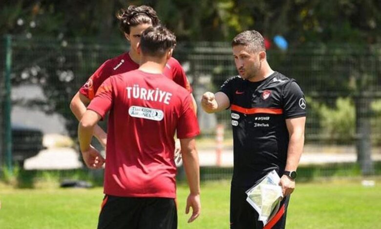 Sabri Sarıoğlu, U19 Milli Takımı'ndan ayrıldı 11 Sabri Sarıoğlu, U19 Milli Takımı'ndan ayrıldı- Futbol