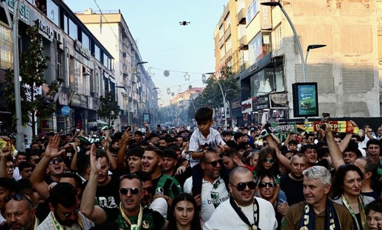 Sakaryaspor 60. yıl dönümünü kutladı 11 Sakaryaspor 60. yıl dönümünü kutladı- Futbol