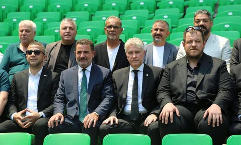 Sakaryaspor'un yeni başkanı Muhammet Kıratlı oldu 11 Sakaryaspor'un yeni başkanı Muhammet Kıratlı oldu- Diğer Sporlar