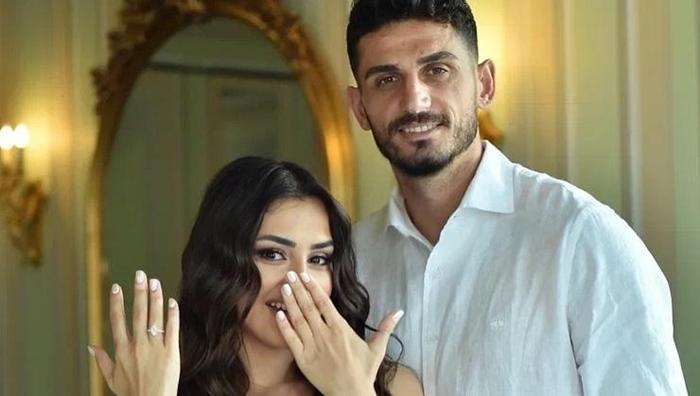 Samet Akaydin ve nişanlısı Hazal Kaya'dan romantik tatil: Sosyal medyada paylaştılar 23 Samet Akaydin ve nişanlısı Hazal Kaya'dan romantik tatil: Sosyal medyada paylaştılar- Diğer Haberler