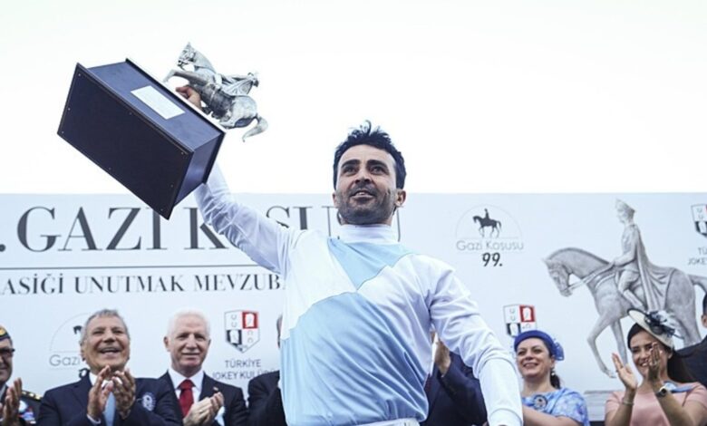 Şampiyonun zafer turu 11 Şampiyonun zafer turu- Fenerbahçe