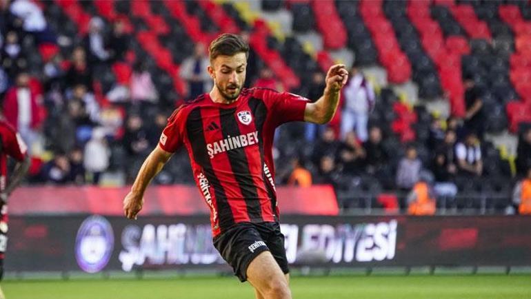 Selçuk İnan eski yıldızını istedi! Kocaelispor'da çalışmalar başladı- Futbol