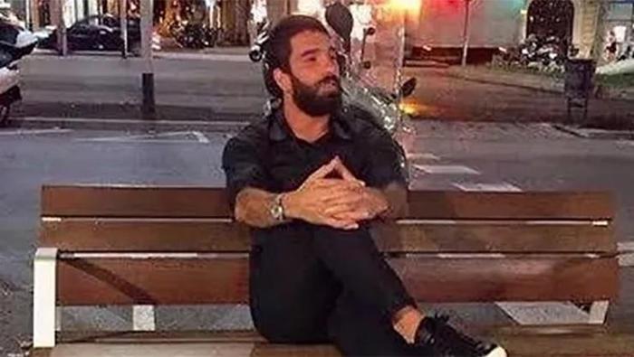 Shakhtar Donetsk'e imzayı yeni atmıştı: Arda Turan üçüncü kez bombayı patlattı 23 Shakhtar Donetsk'e imzayı yeni atmıştı: Arda Turan üçüncü kez bombayı patlattı- Futbol