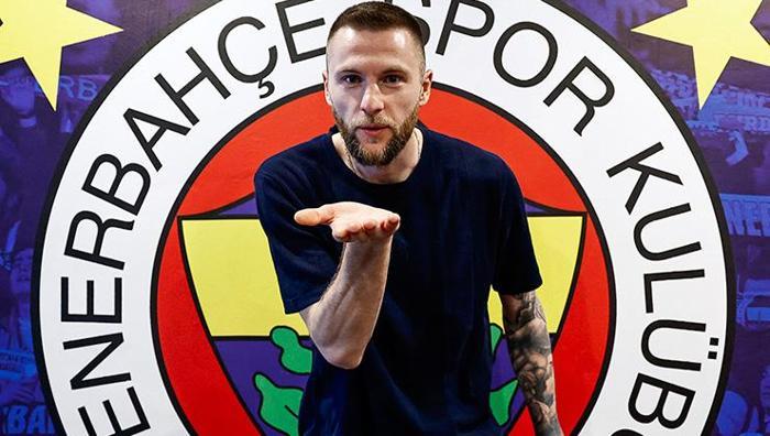 Skriniar'dan podcast yayınında transfer açıklaması: Böyle bir transferi istemiyorum 18 Skriniar'dan podcast yayınında transfer açıklaması: Böyle bir transferi istemiyorum- Futbol