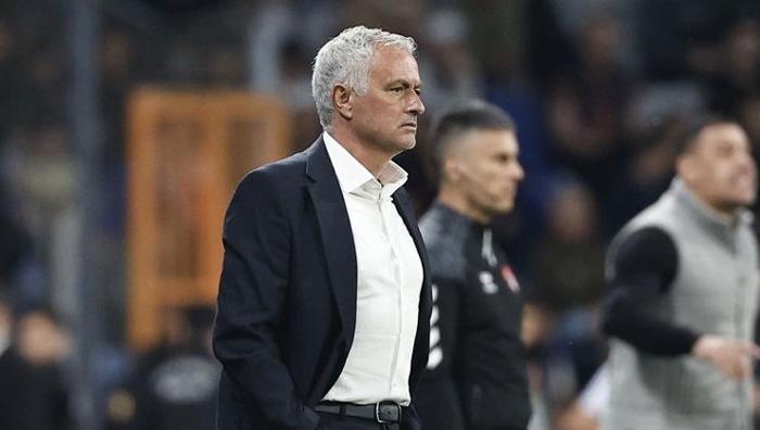 Son dakika! Jose Mourinho'dan Fenerbahçe ve Inter açıklaması: Daha fazla dayanamadı, mesaj gönderdi 17 Son dakika! Jose Mourinho'dan Fenerbahçe ve Inter açıklaması: Daha fazla dayanamadı, mesaj gönderdi- Futbol