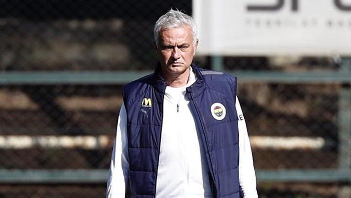 Son dakika! Jose Mourinho'dan Fenerbahçe ve Inter açıklaması: Daha fazla dayanamadı, mesaj gönderdi 20 Son dakika! Jose Mourinho'dan Fenerbahçe ve Inter açıklaması: Daha fazla dayanamadı, mesaj gönderdi- Futbol