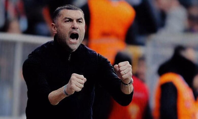 Süper Lig'de beklenmedik ayrılık! Burak Yılmaz veda etti 12 Süper Lig'de beklenmedik ayrılık! Burak Yılmaz veda etti- Futbol