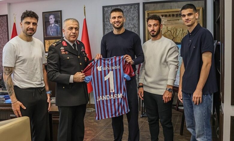 Trabzonspor Kulübü Jandarma Teşkilatının 186. kuruluş yıl dönümü kutladı 11 Trabzonspor Kulübü Jandarma Teşkilatının 186. kuruluş yıl dönümü kutladı- Ligler