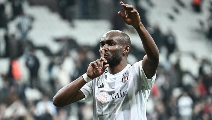 Transfer döneminde 90 milyon Euro'luk sorun! Süper Lig devleri şimdi ne yapacak? 27 Transfer döneminde 90 milyon Euro'luk sorun! Süper Lig devleri şimdi ne yapacak?- Futbol