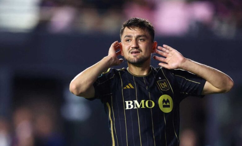 TRANSFER HABERİ - Fenerbahçe'ye Cengiz Ünder piyangosu! 15 TRANSFER HABERİ - Fenerbahçe'ye Cengiz Ünder piyangosu!- Fenerbahçe