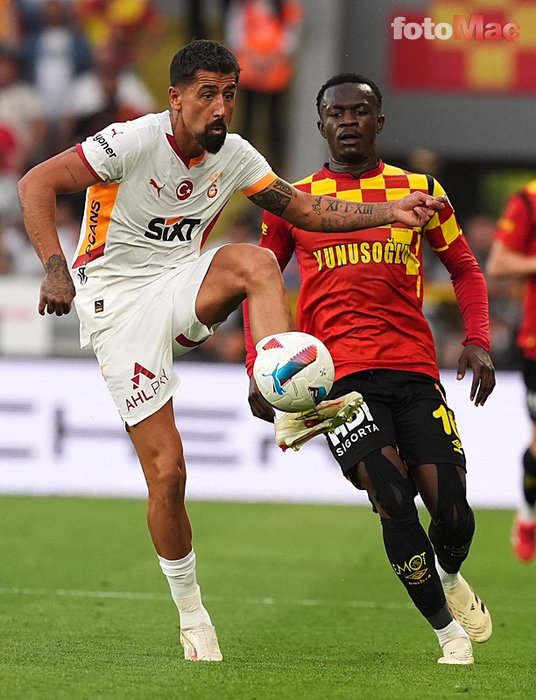 TRANSFER HABERİ - Galatasaray'da 4 ayrılık birden! O isimlerle vedalaşacak- Futbol