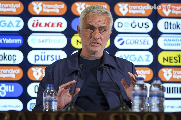 TRANSFER HABERİ: İsmail Yüksek Fenerbahçe'den ayrılıyor mu? Yönetim kararını verdi!- Fenerbahçe