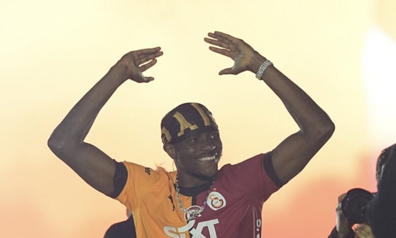 TRANSFER HABERİ - Osimhen kararını açıklıyor! Galatasaray'da kalma ihtimali... 16 TRANSFER HABERİ - Osimhen kararını açıklıyor! Galatasaray'da kalma ihtimali...- Futbol