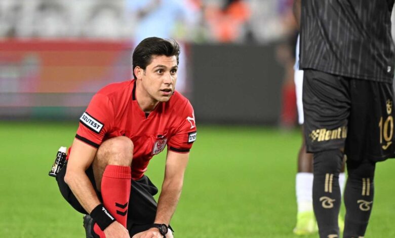 UEFA'dan Mehmet Türkmen'e görev 11 UEFA'dan Mehmet Türkmen'e görev- Futbol