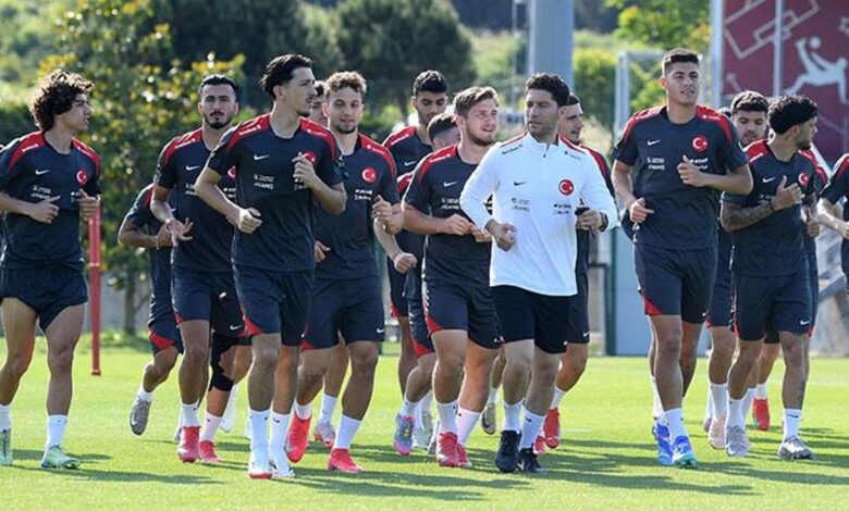 Ümit Milli Takım hazırlıklarını tamamladı 11 Ümit Milli Takım hazırlıklarını tamamladı- Futbol