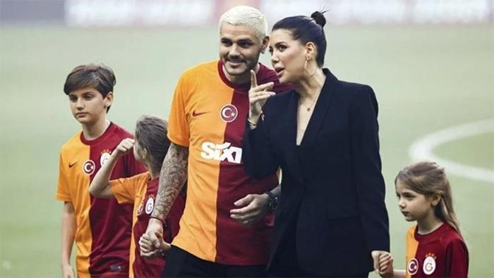 Wanda Nara'dan Türk medyasına 'Beni taciz ettiniz!' Icardi hırsızlığı ifşaladı, ortalık karıştı 29 Wanda Nara'dan Türk medyasına 'Beni taciz ettiniz!' Icardi hırsızlığı ifşaladı, ortalık karıştı- Diğer Haberler