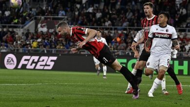 Yeniden Strahinja Pavlovic- Futbol