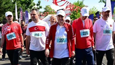 5. Vatan Koşusu'nda 15 Temmuz Şehitleri anıldı | Osman Aşkın Bak: Halkın gücünün tankın gücünü yendiği gün- Diğer Haberler