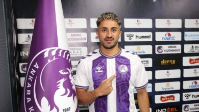 Ahmet Uzun imzaladı- Futbol