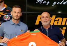 Alanyaspor'da Fidan Aliti'nin sözleşmesi 3 yıl uzatıldı- Ligler