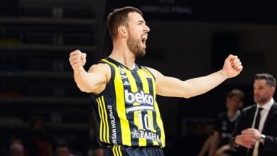 Fenerbahçe Beko, Melih Mahmutoğlu'nun sözleşmesini bir yıllığına uzattı- Basketbol