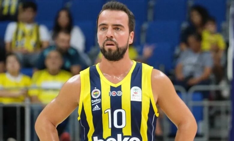 Fenerbahçe Kaptan Melih Mahmutoğlu ile sözleşme uzattı!- Basketbol