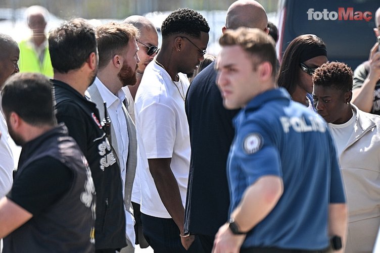 Fenerbahçe'de 2. transfer yolda! Dev teklif ortaya çıktı- Fenerbahçe