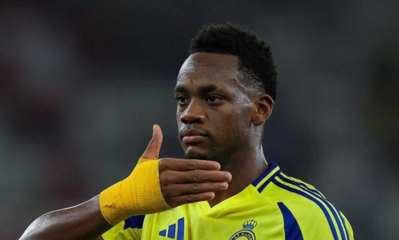 Fenerbahçe'den Jhon Duran sonrası bir bomba daha! İmza an meselesi 19 Fenerbahçe'den Jhon Duran sonrası bir bomba daha! İmza an meselesi- Fenerbahçe