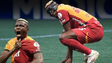 Galatasaray'da gece yarısı Victor Osimhen şoku! Eski dost düşman oldu, direkt görüştü- Fenerbahçe